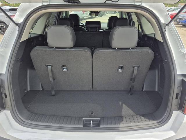 Photo of 2025 Glacial White Pearl Kia Sorento