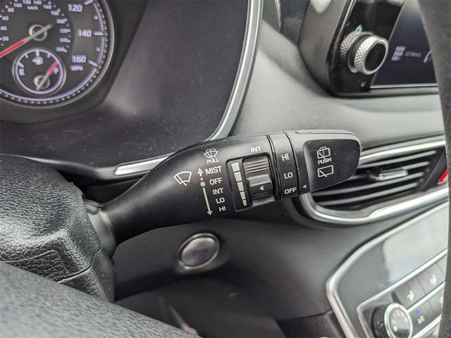 Photo of 2021 Quartz White Hyundai SANTA FE