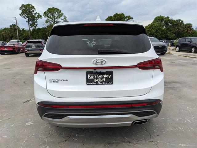 Photo of 2021 Quartz White Hyundai SANTA FE