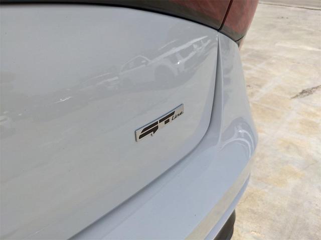 Photo of 2025 Snow White Pearl Kia K5