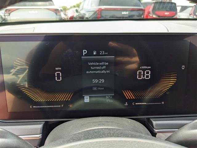 Photo of 2025 Snow White Pearl Kia K5