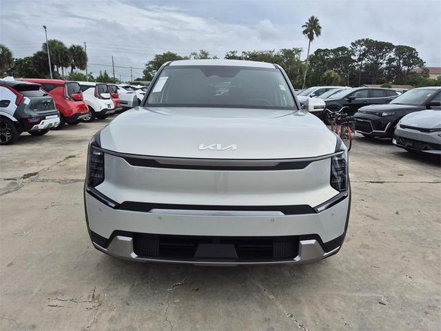 Photo of 2026 RSL Kia EV9