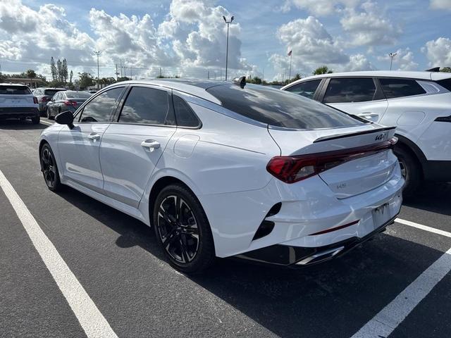 Photo of 2023 Glacial White Pearl Kia K5