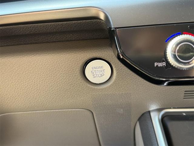 Photo of 2026 Deep Chroma Blue Kia Carnival