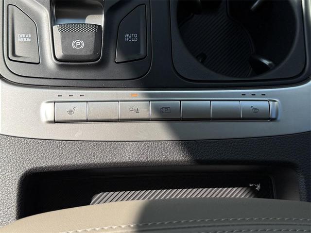 Photo of 2026 Deep Chroma Blue Kia Carnival