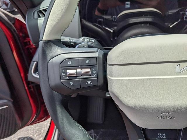 Photo of 2025 Currant Red Kia K4