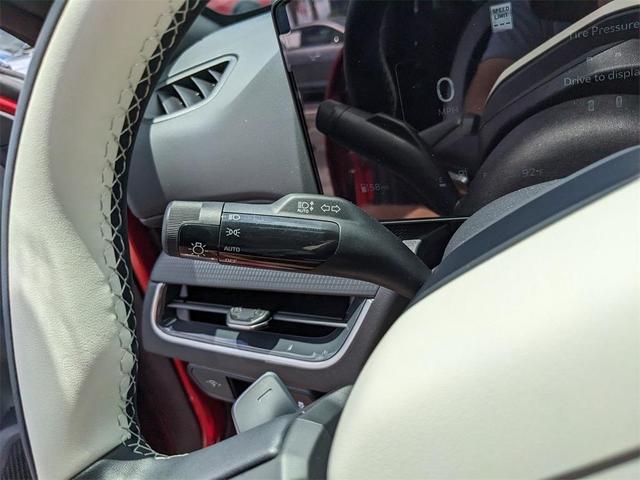 Photo of 2025 Currant Red Kia K4
