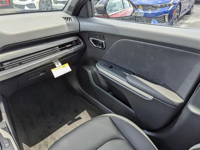 Photo of 2025 Currant Red Kia K4