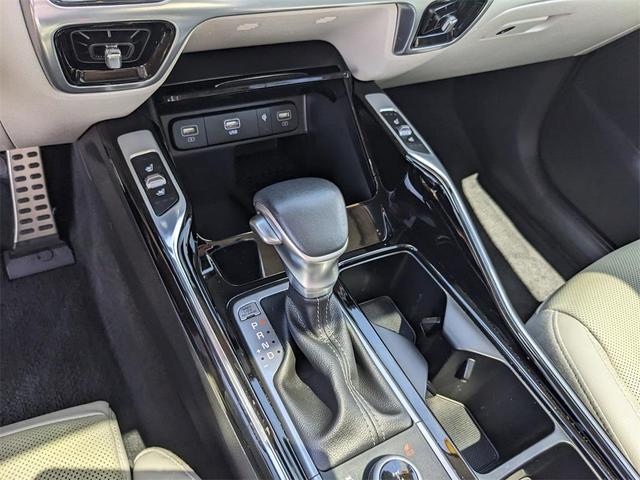 Photo of 2023 Sapphire Blue Kia Sorento