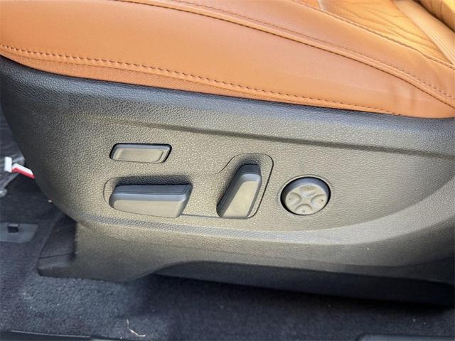 Photo of 2025 Jungle Green Kia Telluride