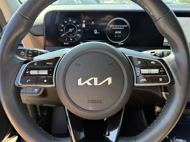 Photo of 2024 Fusion Orange Kia Seltos