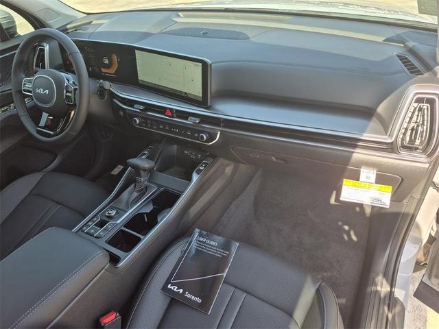 Photo of 2025 Wolf Gray Kia Sorento