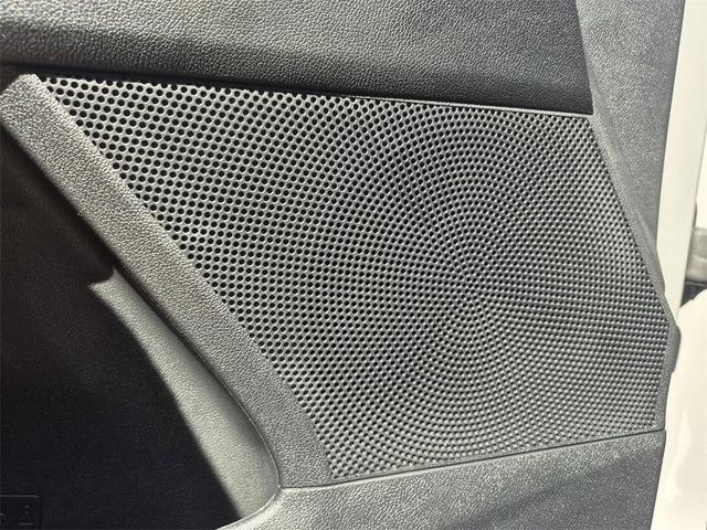 Photo of 2025 Wolf Gray Kia Sorento