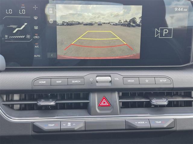 Photo of 2025 Currant Red Kia K4