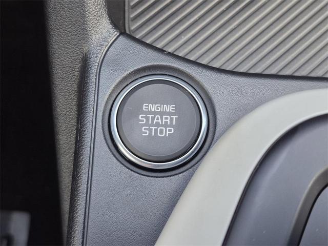 Photo of 2025 Currant Red Kia K4