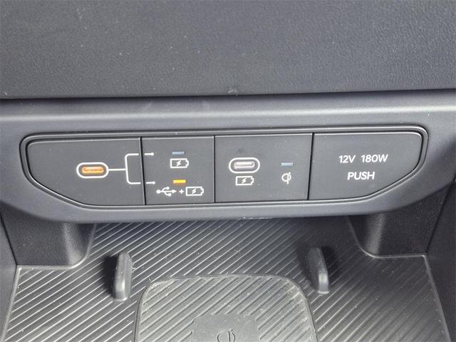 Photo of 2025 Currant Red Kia K4
