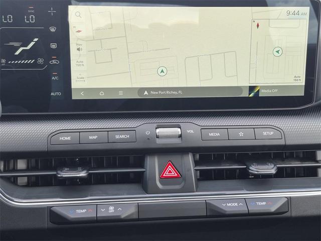 Photo of 2025 Currant Red Kia K4