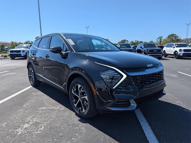 Photo of 2025 Ebony Black Kia Sportage