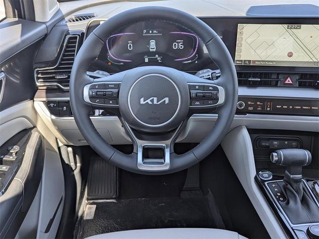 Photo of 2025 Ebony Black Kia Sportage