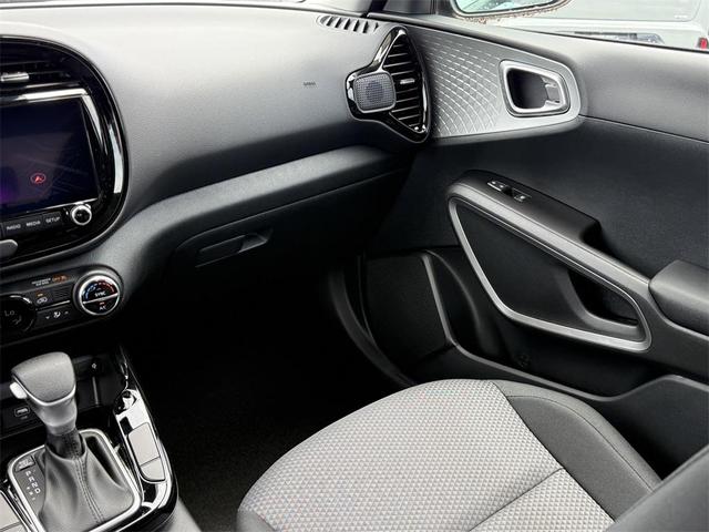 Photo of 2025 Mars Orange Kia Soul