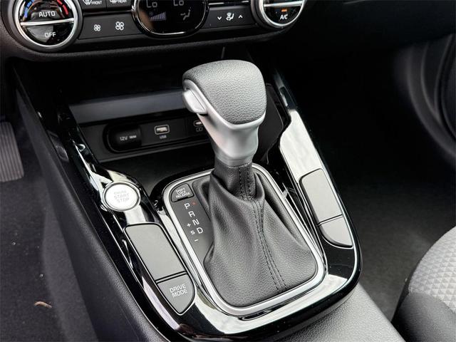 Photo of 2025 Mars Orange Kia Soul