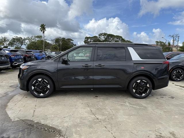 Photo of 2026 Metal Kia Carnival