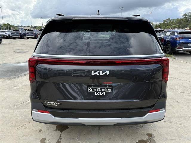 Photo of 2026 Metal Kia Carnival