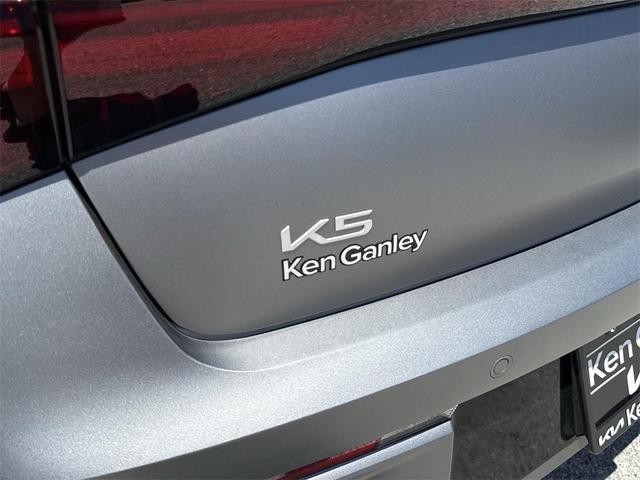 Photo of 2025 Steel Kia K5