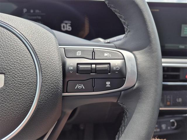Photo of 2025 Steel Kia K5