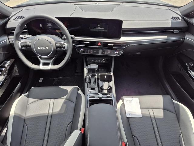 Photo of 2025 Steel Kia K5