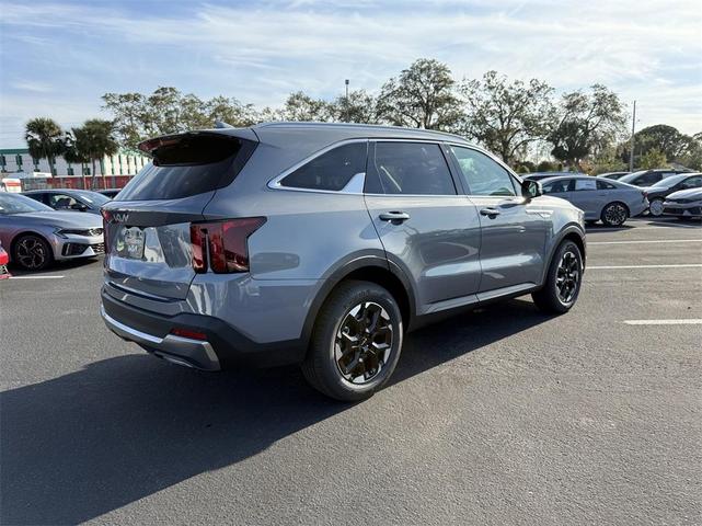Photo of 2025 Everlasting Silver Kia Sorento