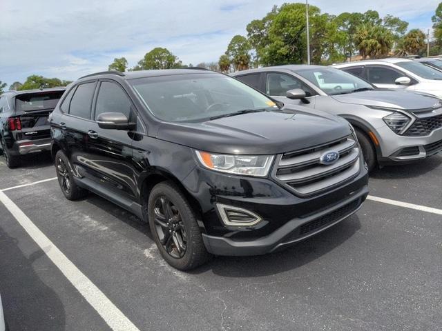 Photo of 2018 Shadow Black Ford Edge