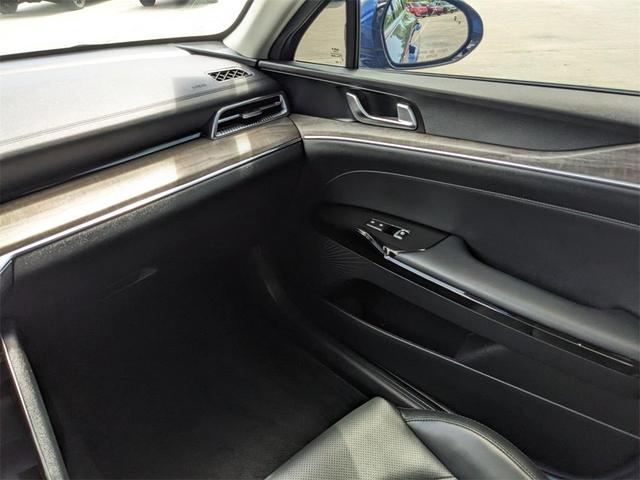 Photo of 2023 Sapphire Blue Kia K5