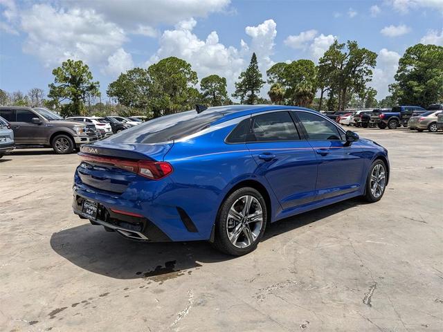 Photo of 2023 Sapphire Blue Kia K5