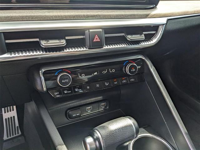Photo of 2023 Sapphire Blue Kia K5
