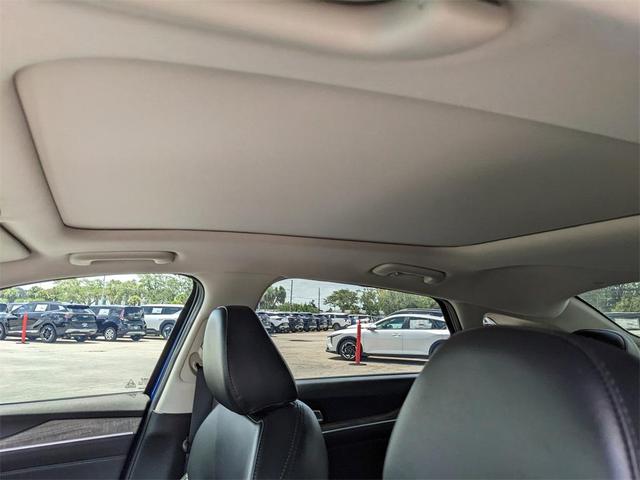 Photo of 2023 Sapphire Blue Kia K5