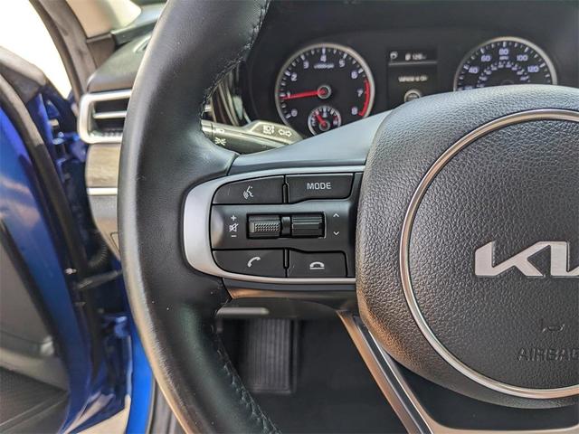 Photo of 2023 Sapphire Blue Kia K5