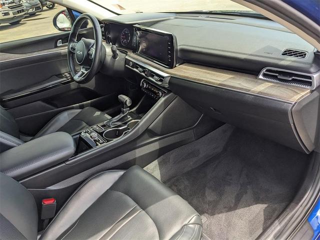 Photo of 2023 Sapphire Blue Kia K5