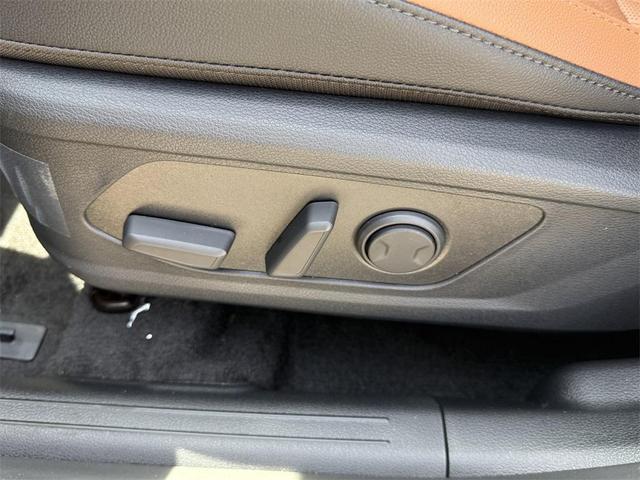 Photo of 2026 Gravity Gray Kia Sportage Hybrid