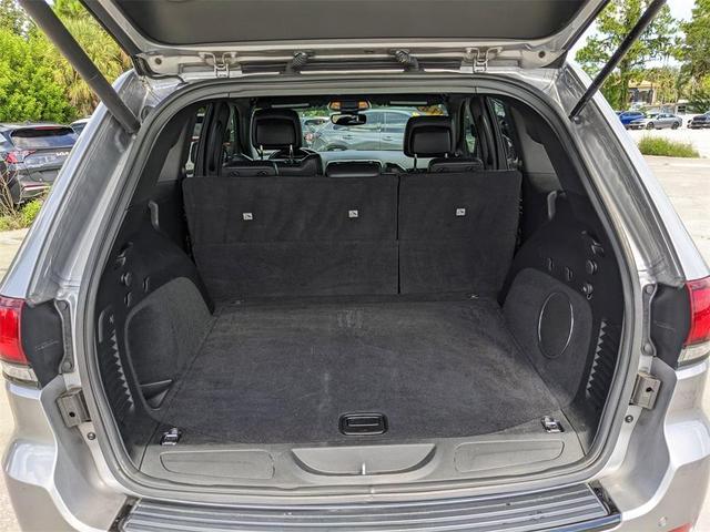 Photo of 2018 Billet Silver Metallic Clearcoat Jeep Grand Cherokee