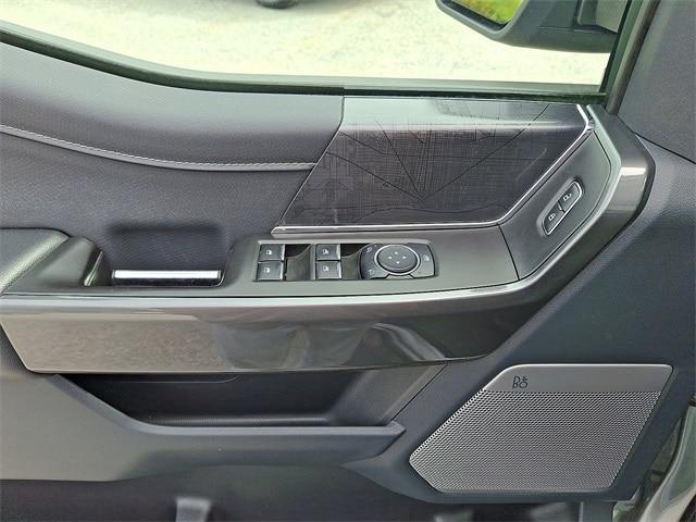 Photo of 2023 ICONIC SILVER METALLIC Ford F-150