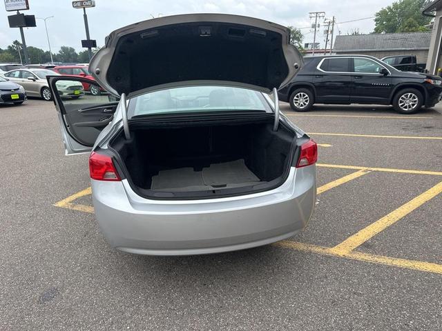 Photo of 2019 Silver Ice Metallic Chevrolet Impala