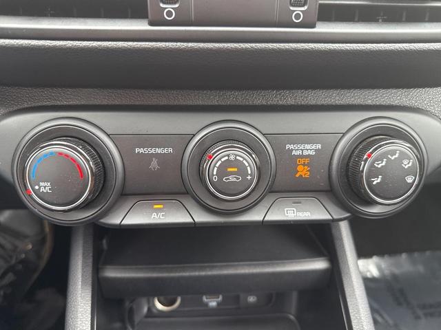 Photo of 2024 Snow White Pearl Kia Forte