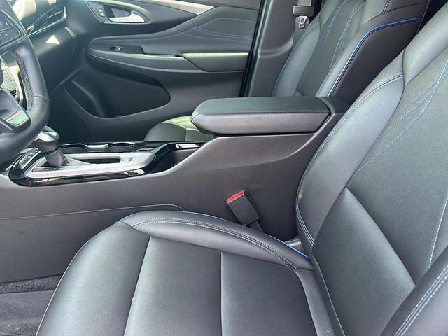 Photo of 2024 Sunrise Red Metallic Buick Envista