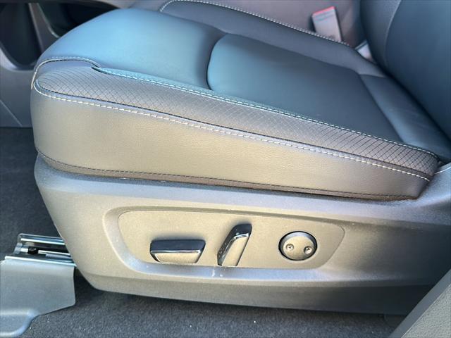Photo of 2025 Gun Metallic Nissan Pathfinder