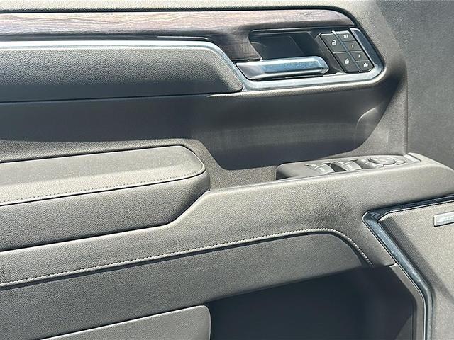 Photo of 2023 Summit White Chevrolet Silverado 1500