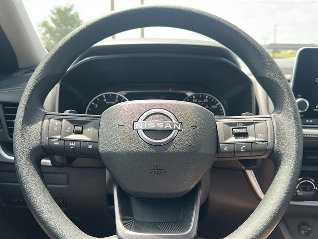 Photo of 2025 Brilliant Silver Metallic Nissan Rogue