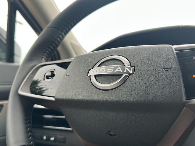 Photo of 2025 Scarlet Ember Tintcoat Nissan Murano