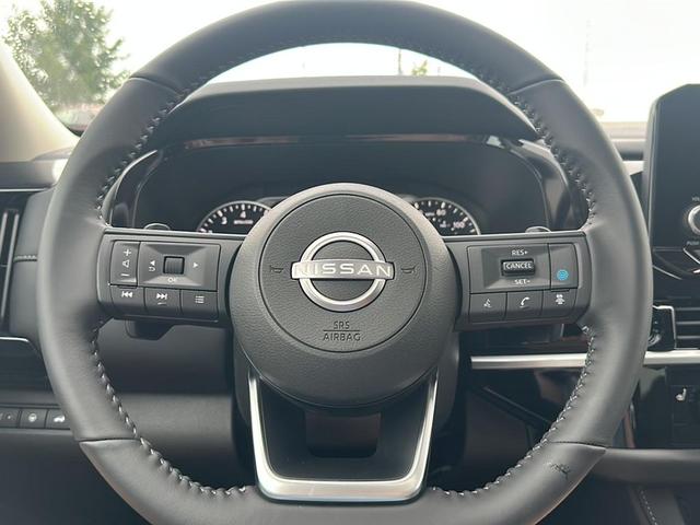 Photo of 2025 Gun Metallic Nissan Pathfinder