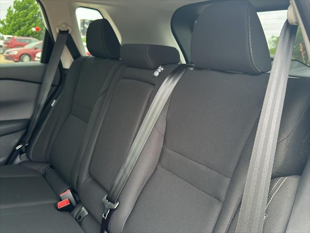 Photo of 2025 Everest White Pearl Nissan Rogue